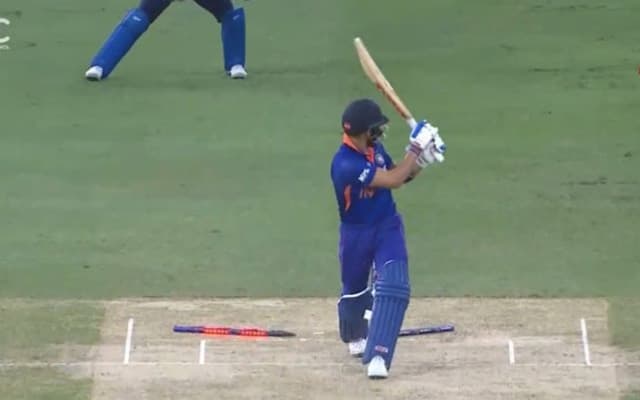 Virat Kohli's dismissal