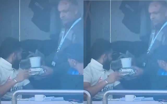 Virat Kohli with Bada Pav