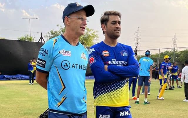 Gary Kirsten and Dhoni