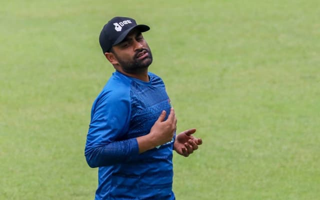 Bangladesh's Tamim Iqbal rushed to hospital due to severe chest pain during domestic List-A game