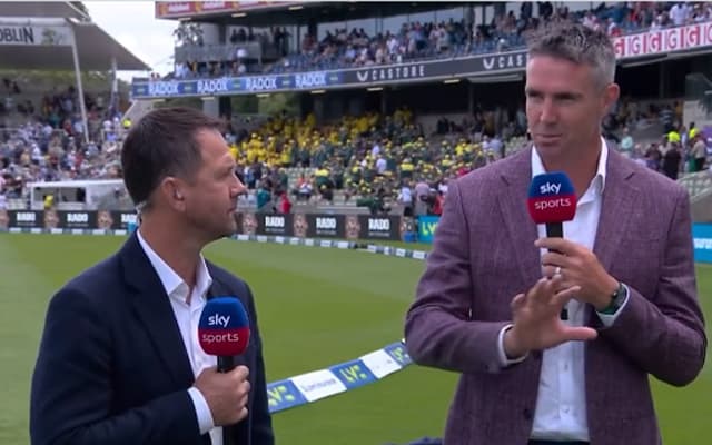 Ricky Ponting and Kevin Pietersen