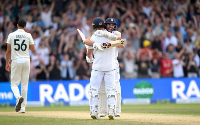 Chris Woakes and Mark Wood