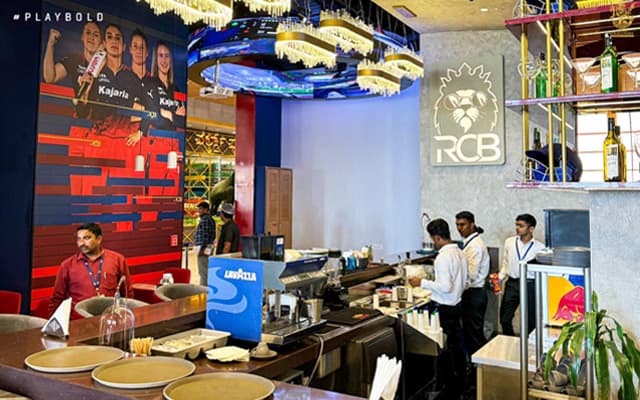 RCB Cafe