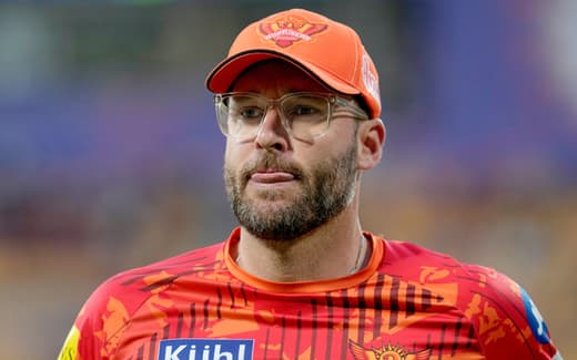 Reports: Daniel Vettori to skip first BGT Test for IPL 2025 mega auction