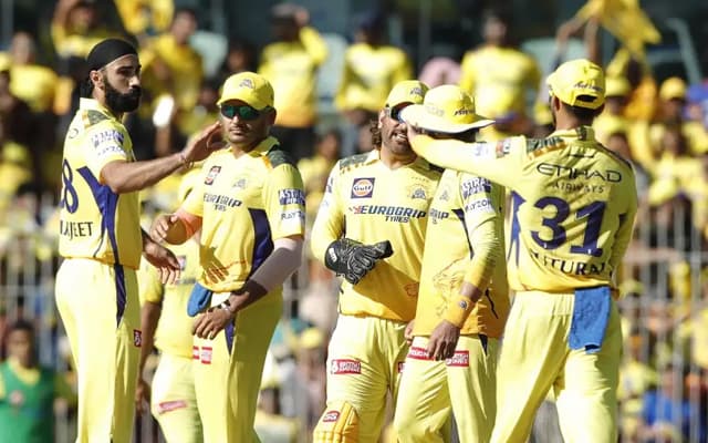 IPL 2025: Rating teams based on their bowling squad