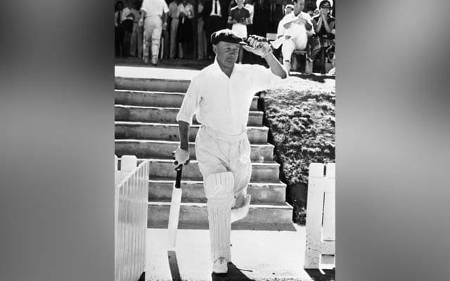 Legendary Don Bradman's ‘baggy green’ to be auctioned