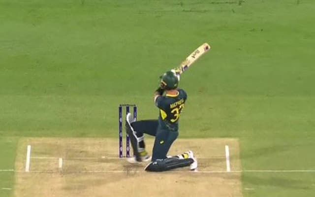 WATCH: Glenn Maxwell's outrageous reverse sweep against Shaheen Afridi for six