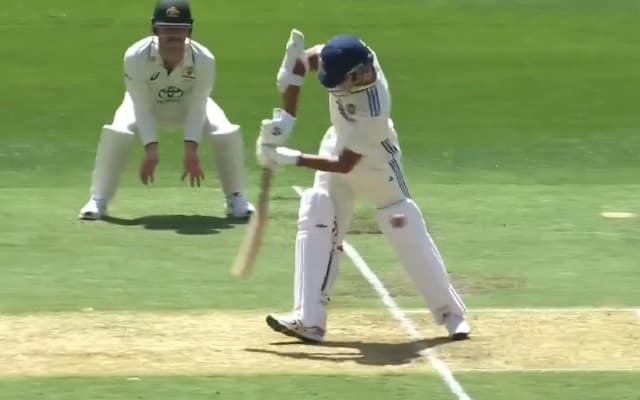 WATCH: Yashasvi Jaiswal nicks to gully as Mitchell Starc strikes early at Perth