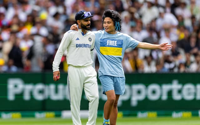 Watch: Virat Kohli fan invades pitch and hugs him on Day 2 of Boxing Day Test at MCG