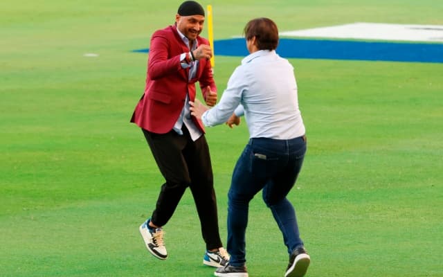 ILT20 2025: Harbhajan Singh, Shoaib Akhtar return as tournament ambassadors.