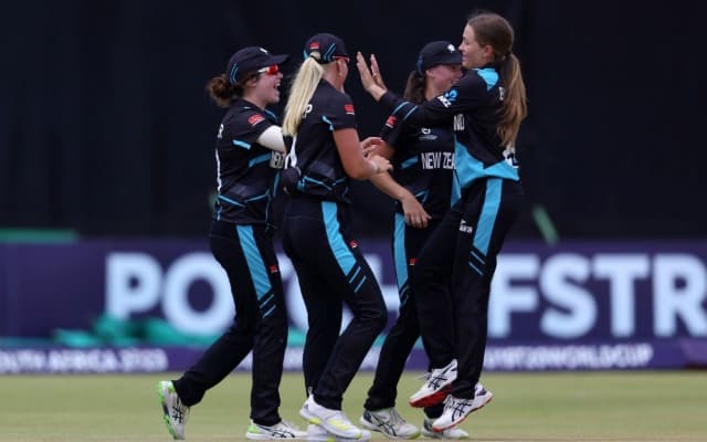 New Zealand Women U-19.