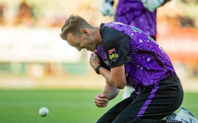 BBL 2025: Billy Stanlake, Daniel Sams ruled out of remainder of tournament due to injuries