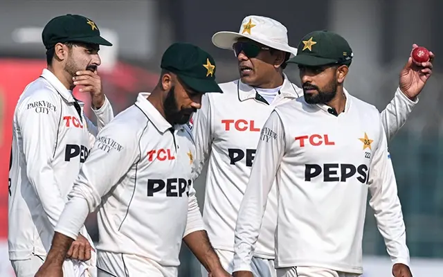 PAK go way ahead on Day 2 as spinners rule the roost