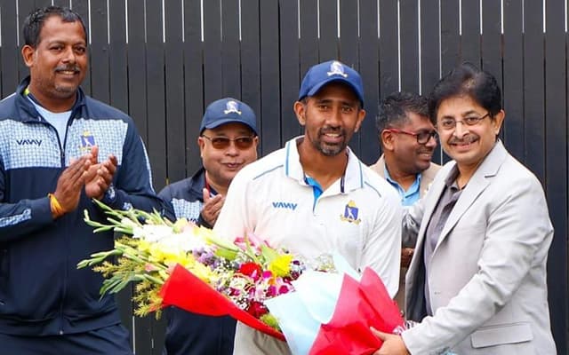 Ranji Trophy 2024-25: Wriddhiman Saha receives guard of honour, gets felicitated by CAB in farewell match