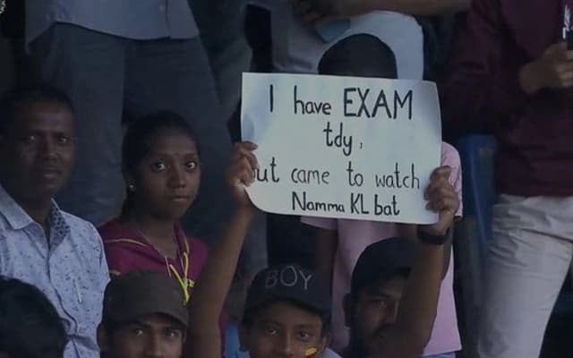 Student skips school exam to watch KL Rahul play in Ranji Trophy match, picture goes viral