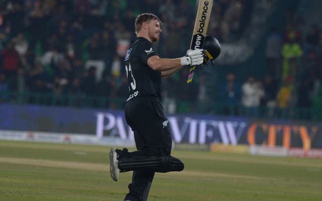 Twitter Reactions: Glenn Phillips, Mitchell Santner power New Zealand to commanding win over Pakistan