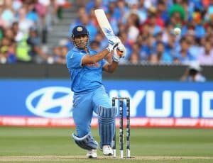 Attacking Dhoni