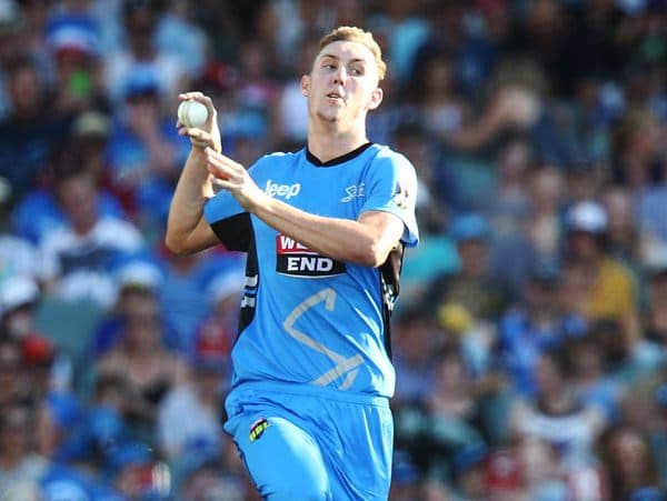 Billy Stanlake becomes the tallest Australian international cricketer