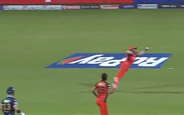 Rahul Tripathi catch